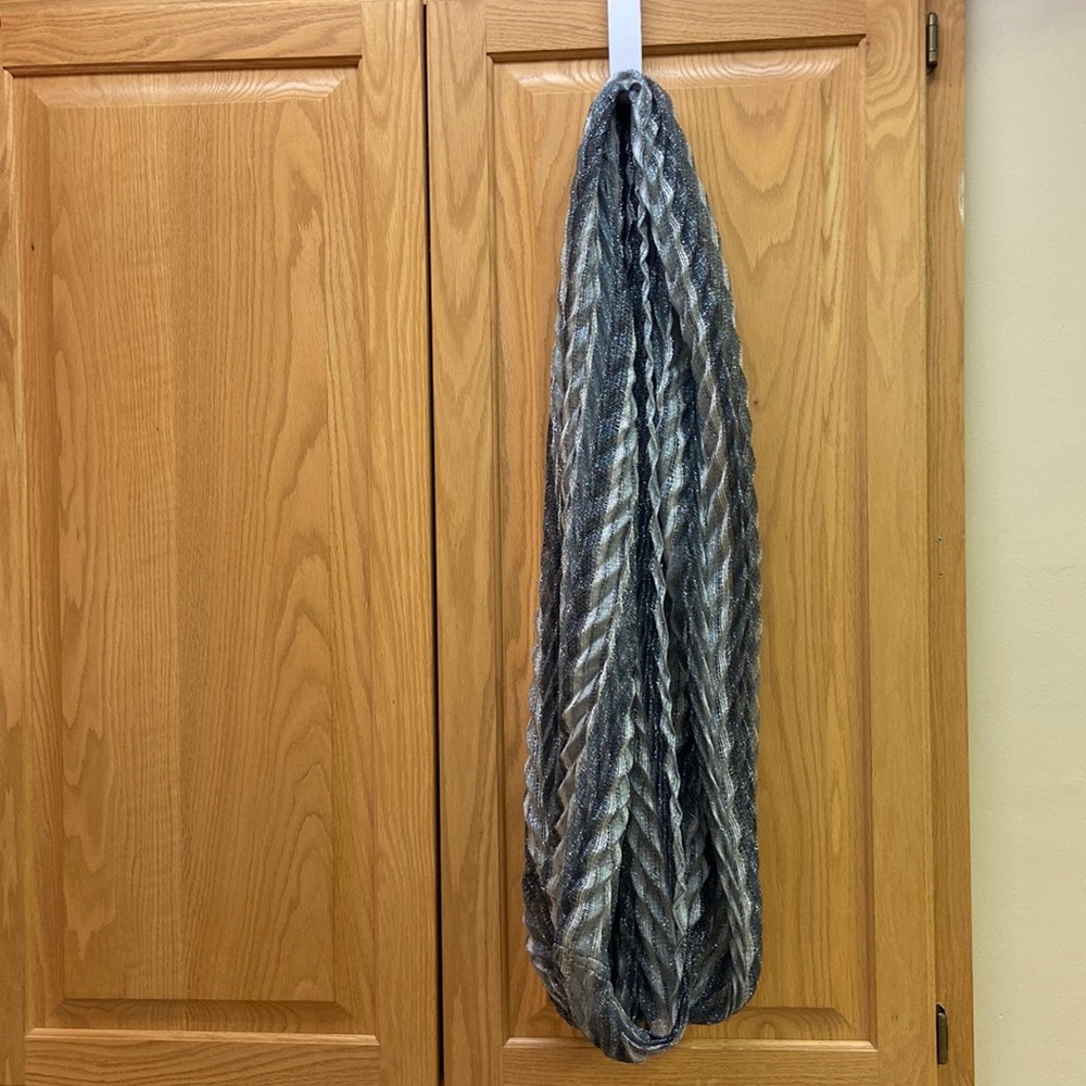 Infinity Scarf - Black and Silver